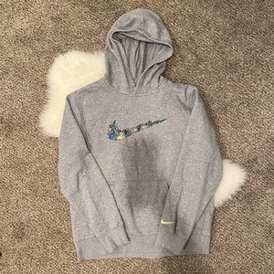 Nike hoodie